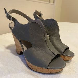 Franco Sarto grey leather wedges size 9